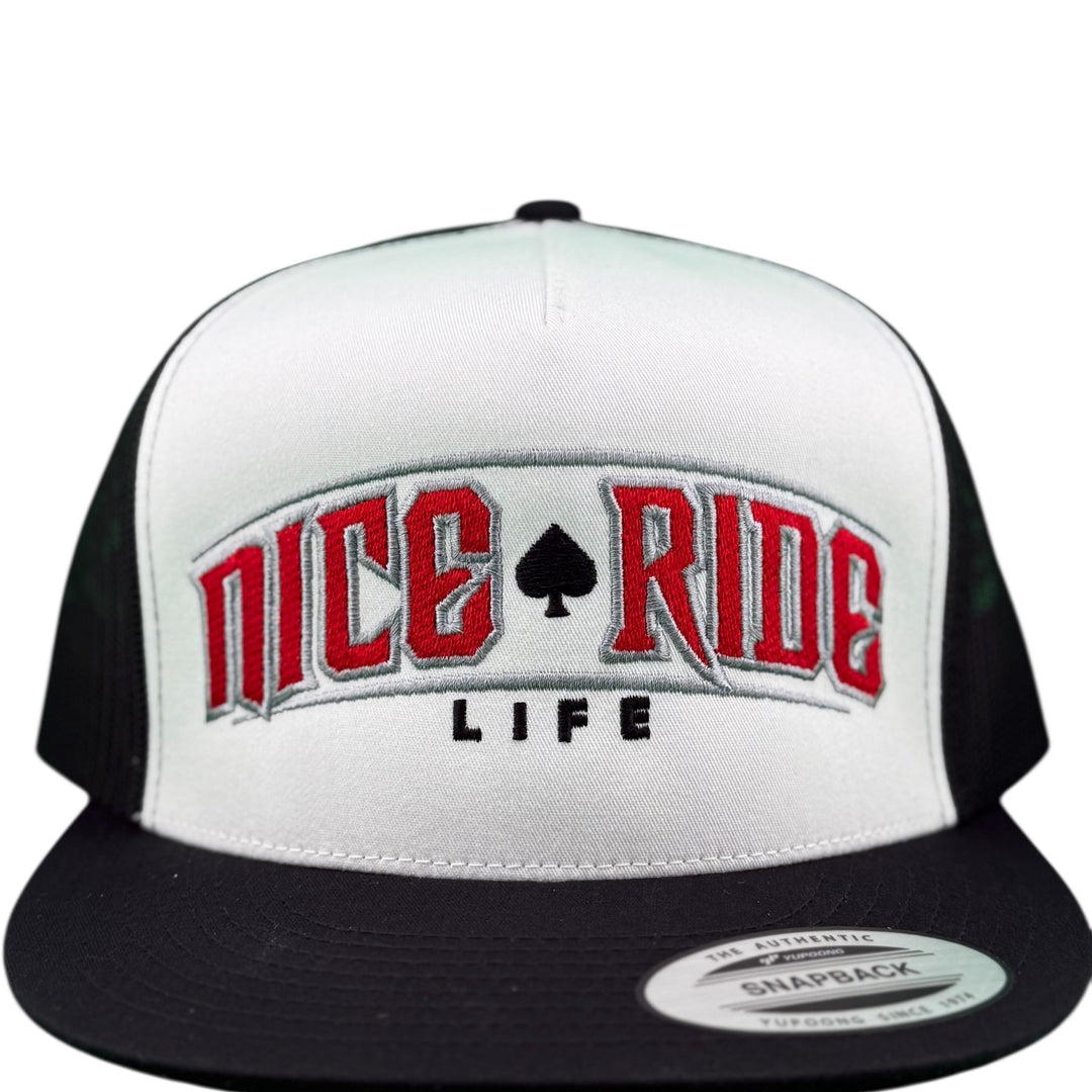 NICERIDE "ACE" unisex trucker hat with bold logo, stylish snapback design for comfort and durability.