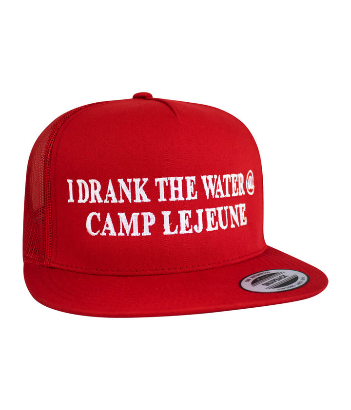 Trucker hat in red featuring &