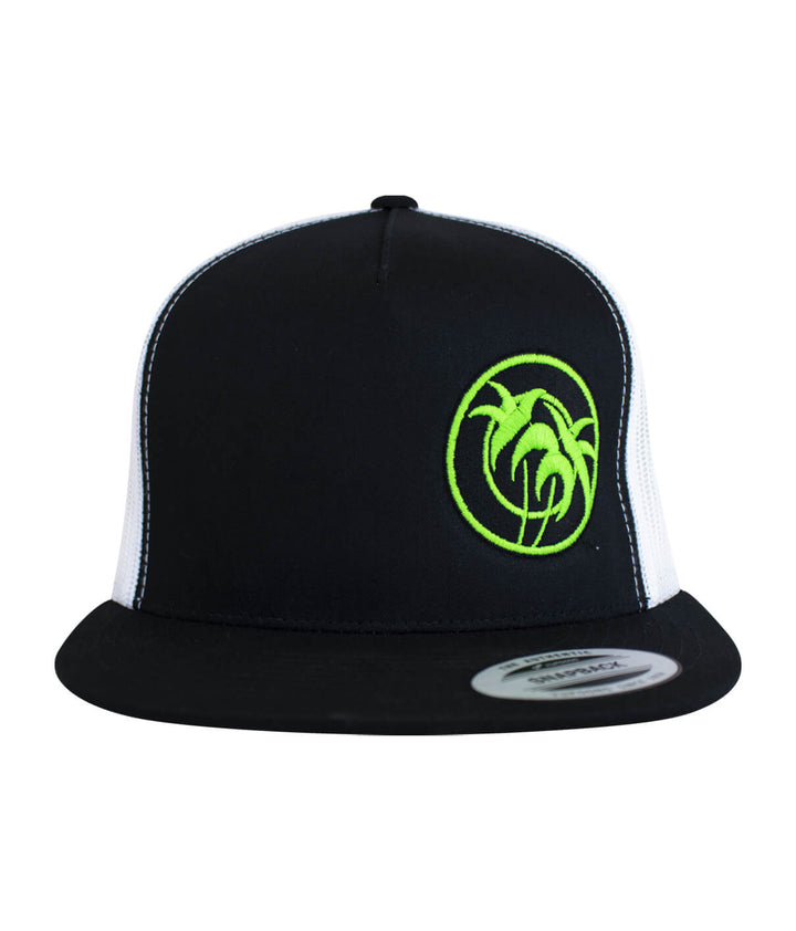 Verde Palm Trucker Hat, black and white classic snapback hat with palm tree logo, perfect for stylish summer wear.