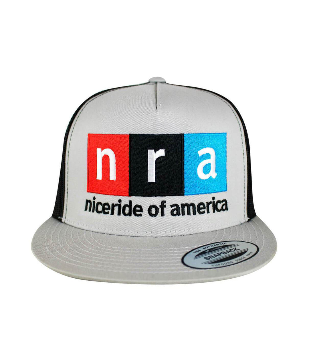 Boaring Trucker Hat with embroidered &